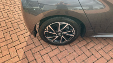 Toyota Yaris 1.5 Hybrid Design 5dr CVT Hybrid Hatchback